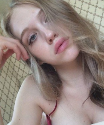 Фотографии, которые ты видишь, говорят сами за себя - я красивая и стройная индивидуалка с бесконечной страстью. В Москве я могу стать твоей компаньонкой на событии, провести время с тобой в ресторане или просто быть твоей нежной и покорной любовницей в постели. Моя опытность и талант приводят мужчин к экстазу, а твой удовлетворенный блеск в глазах - моей самой ценной наградой. Я готова исполнить любые твои фантазии и угодить твоим самым скрытым желаниям. У тебя уже есть отзывы о моей работе, но после нашей встречи ты сам станешь моим постоянным клиентом. Не откладывай время, давай встретимся, и я покажу тебе на что я способна. Жду твоего звонка в Москве! 🌹 15539, 18 лет